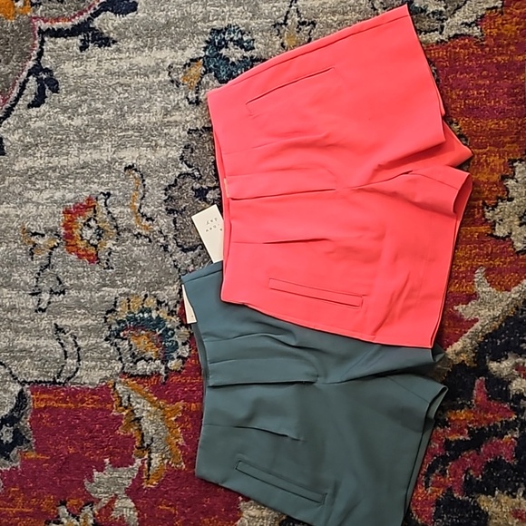 🔥2 Midi Short🔥 - Picture 1 of 6